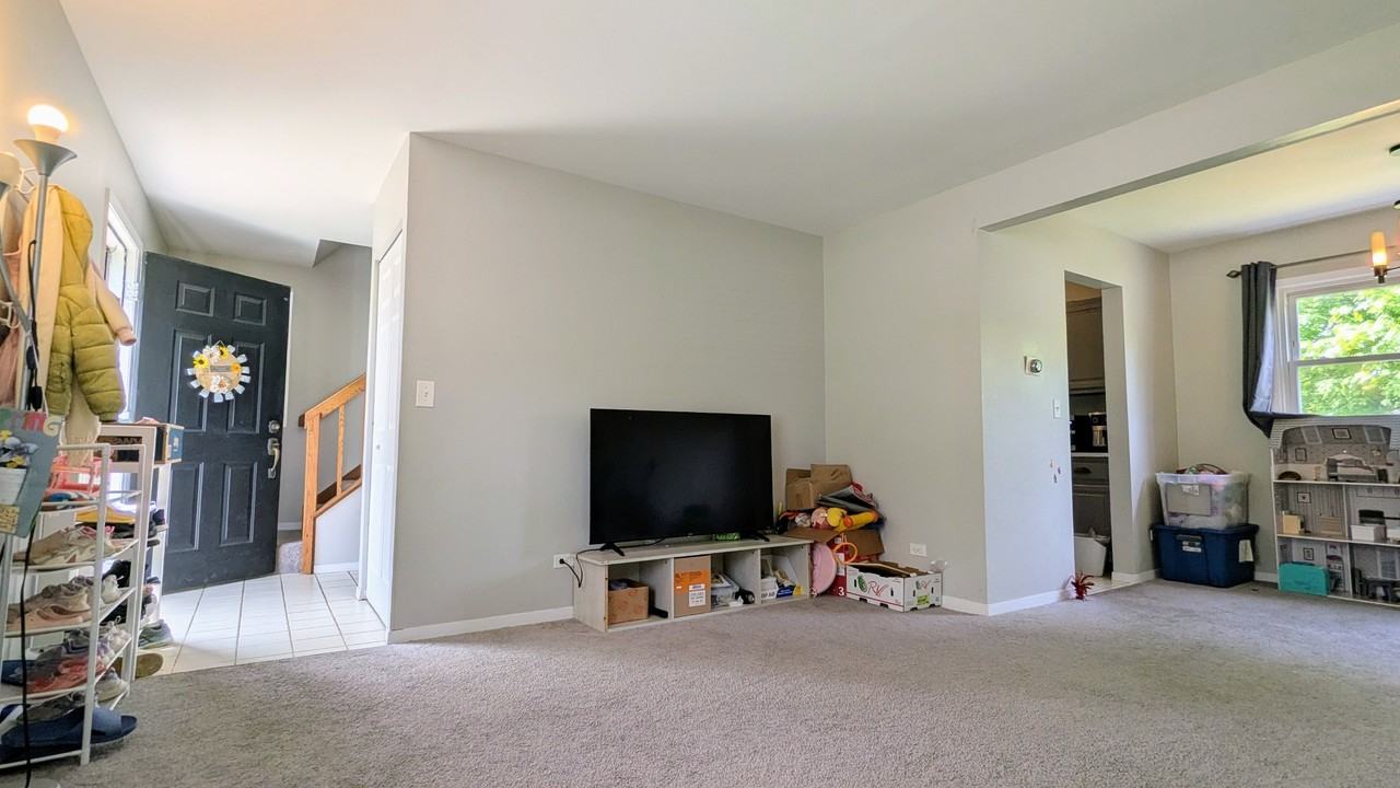 1719 Butler Ct #1 - Photo 3 of 15
