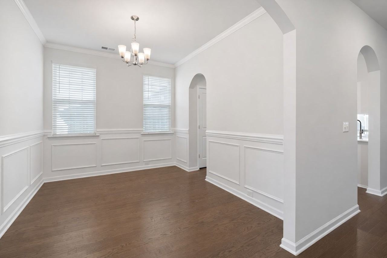 15104 Moulin Court Dr #1 - Photo 3 of 31