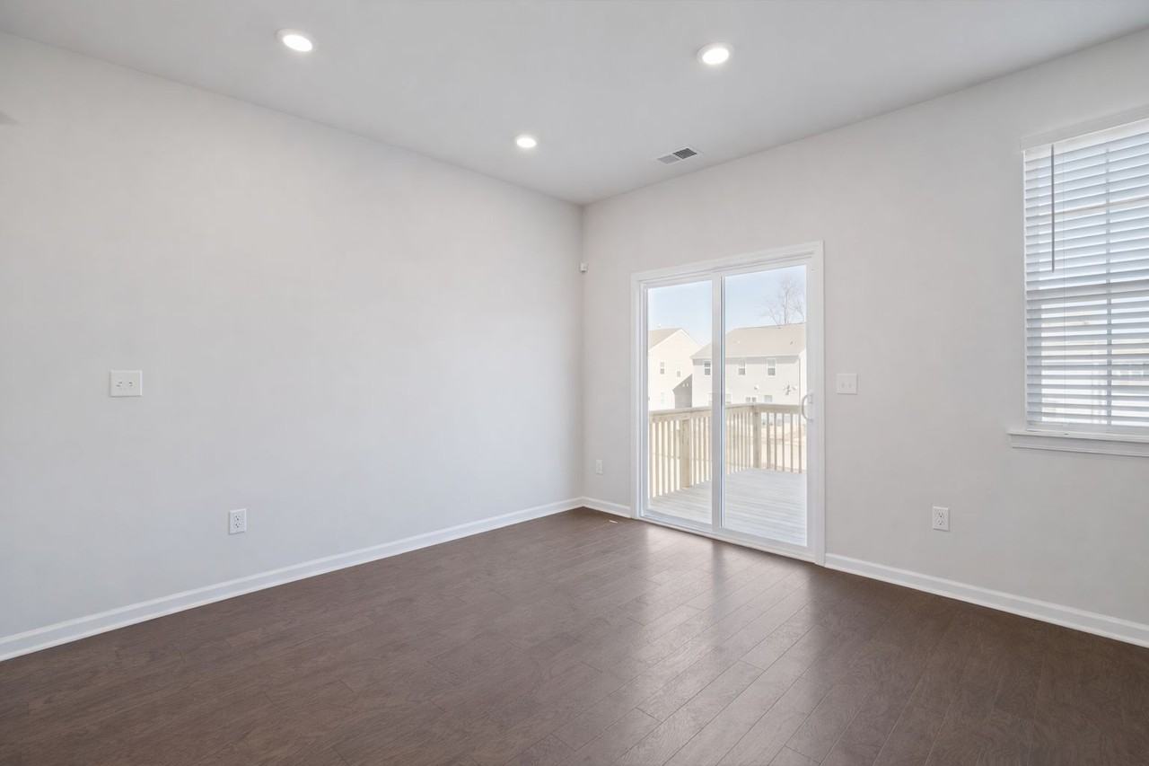 15104 Moulin Court Dr #1 - Photo 5 of 31