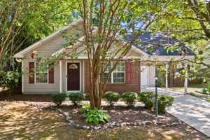 featured image of 981 Pleasant Ave #NA