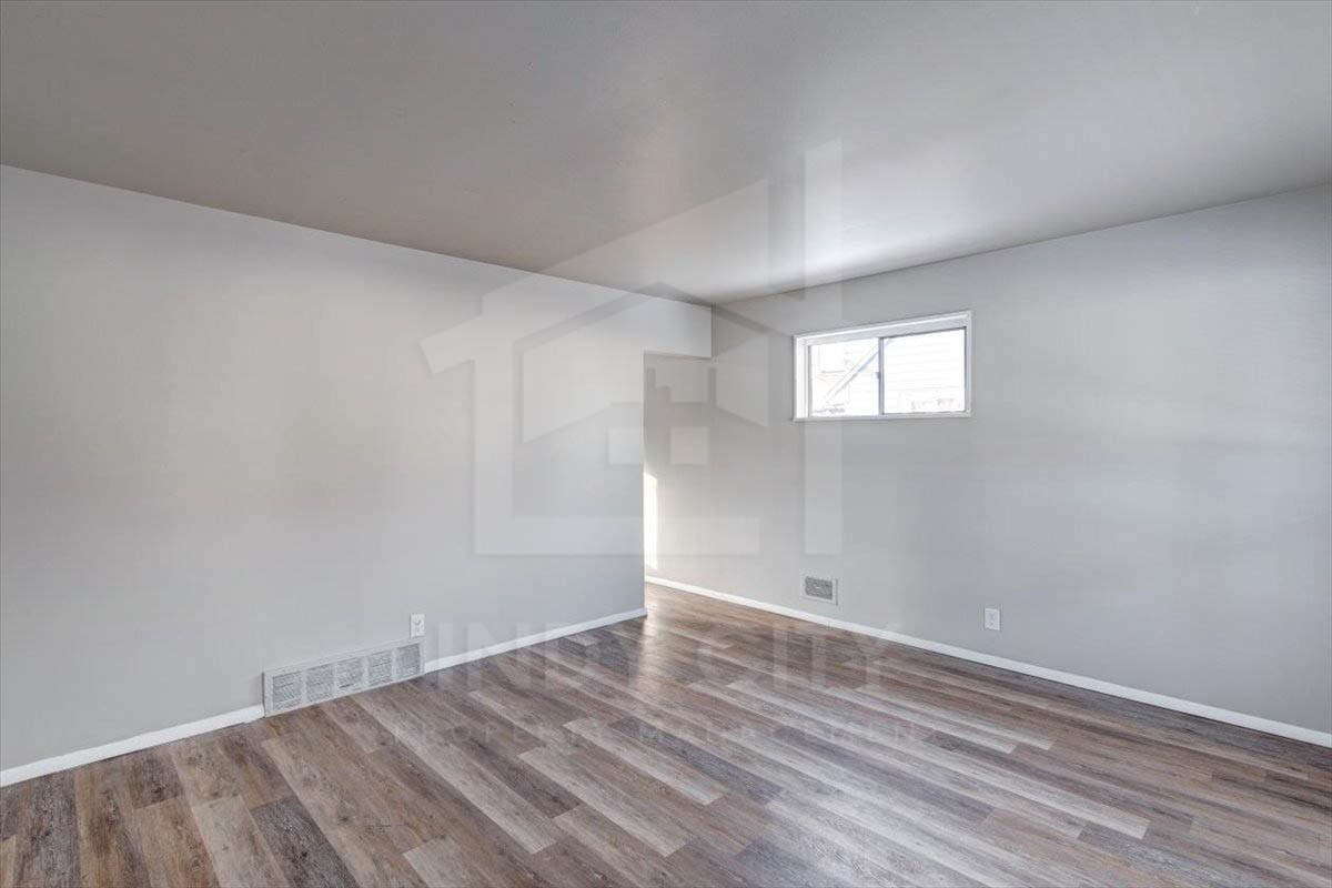 750 S Dequincy St #1 - Photo 5 of 29