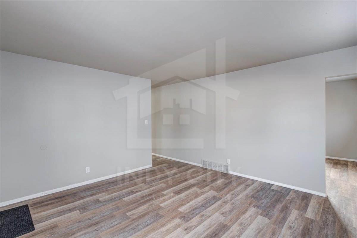 750 S Dequincy St #1 - Photo 6 of 29