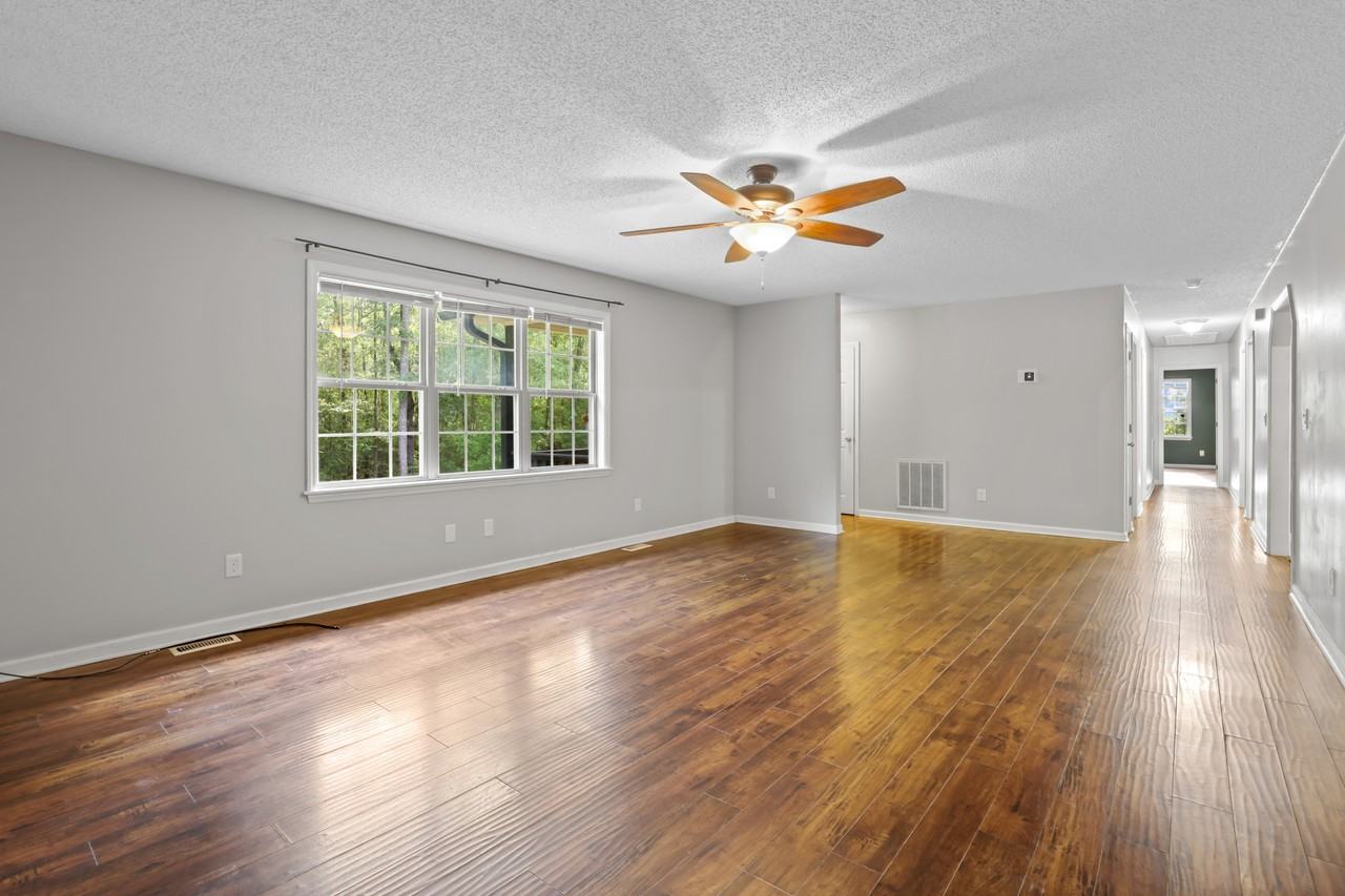 598 Slick Rock Rd #1 - Photo 5 of 18