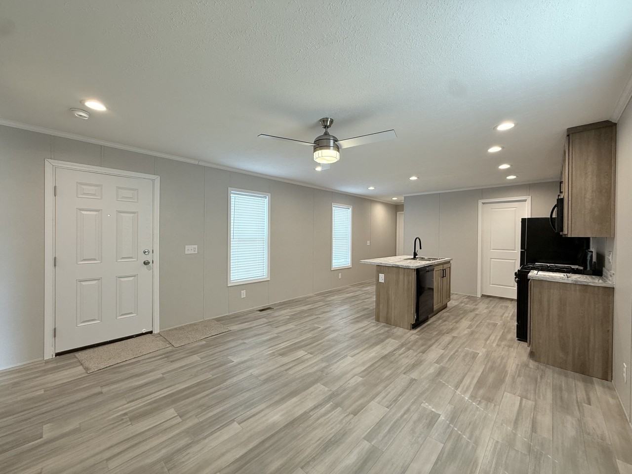 52962 N Yorktown Ct #168 - Photo 5 of 24