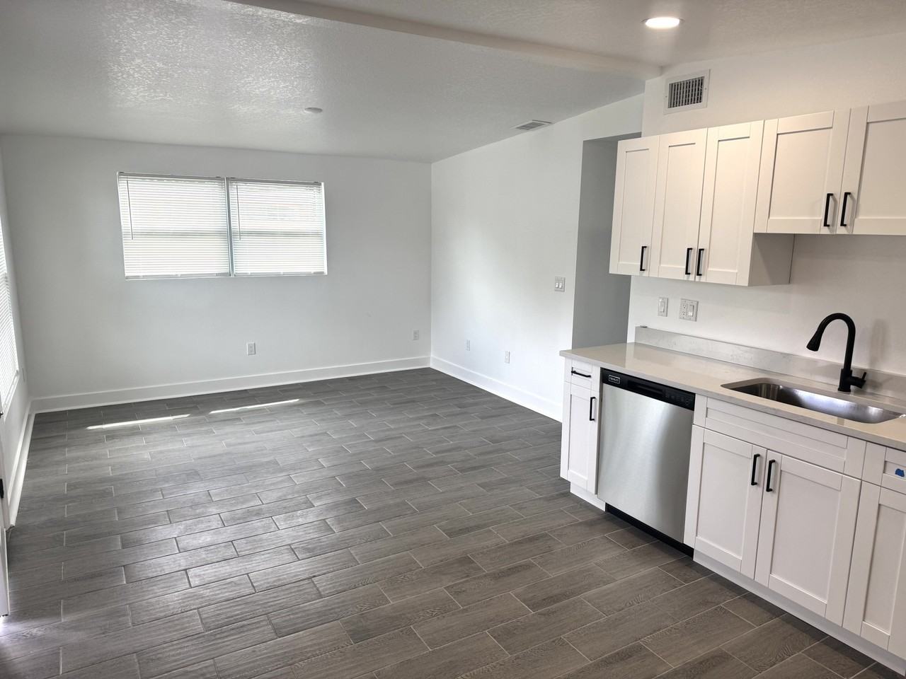 7609 Reindeer Rd #1 - Photo 5 of 11