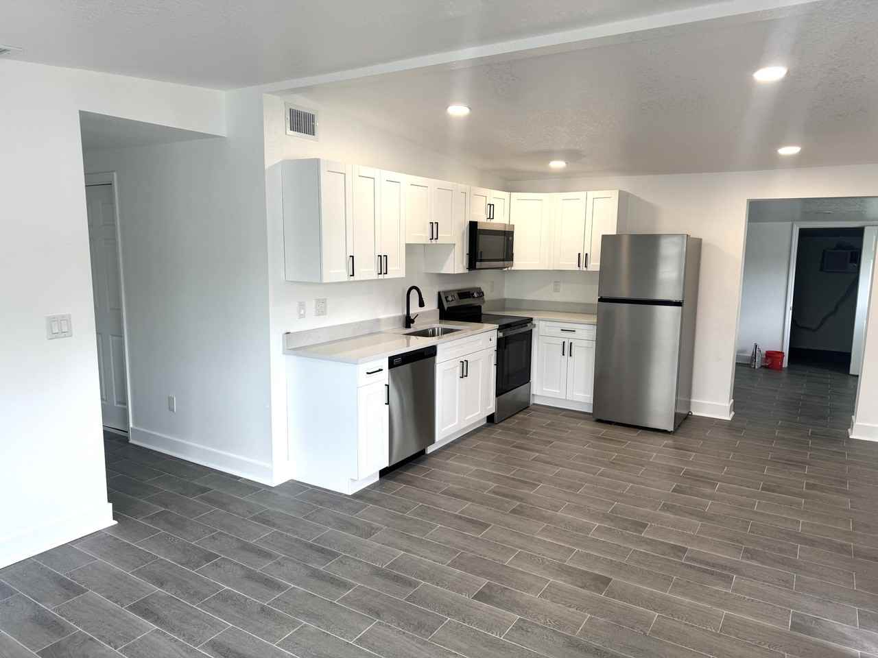 7609 Reindeer Rd #1 - Photo 6 of 11
