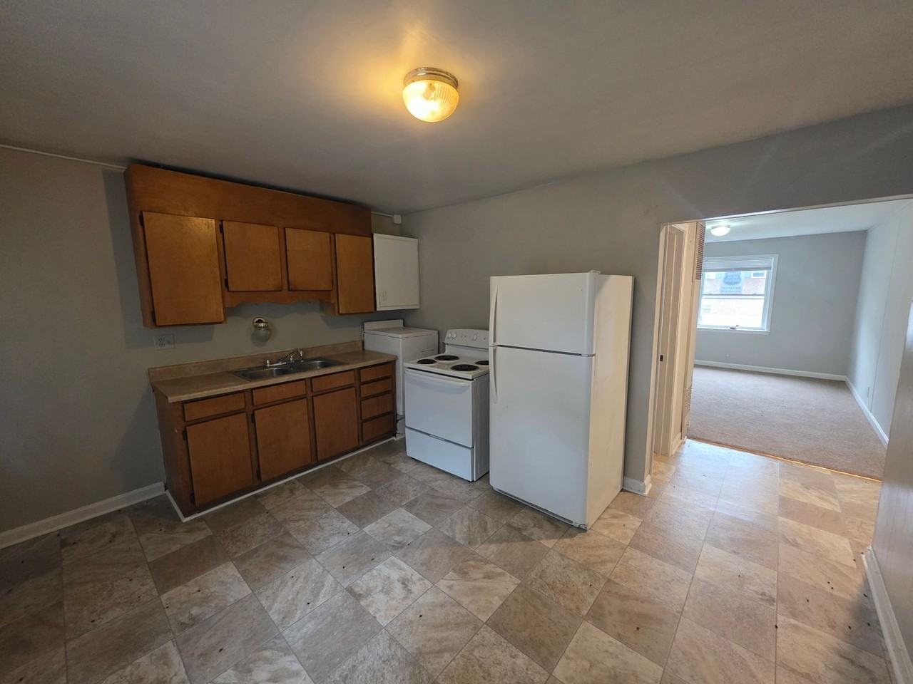 2326 Cherry St #B - Photo 7 of 9
