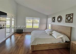 18281 Southwest 22nd Street - Photo 7 of 20