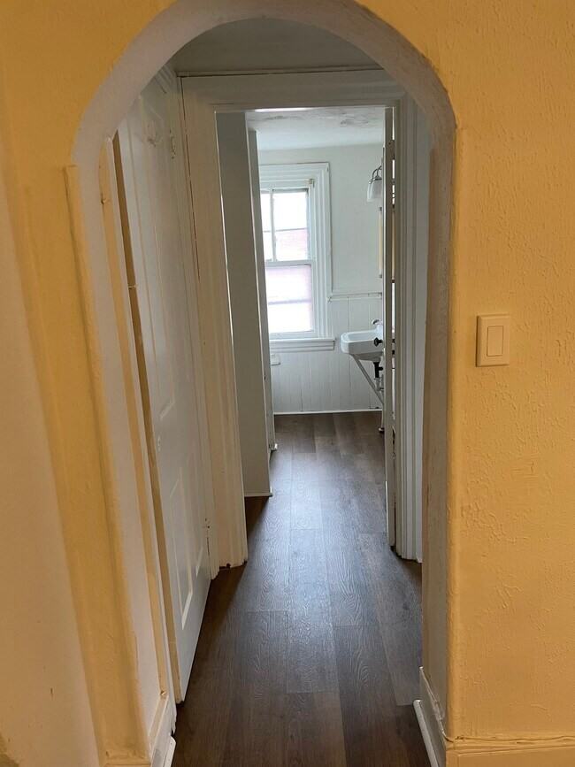 32 S 3rd St #2 - Photo 7 of 11