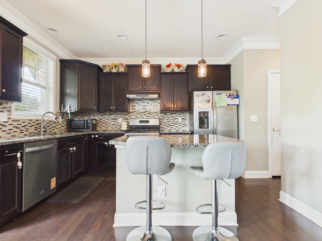 11060 Hat Creek Ln #1 - Photo 5 of 25