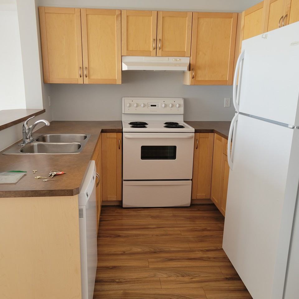 6106, 70 Panamount Drive NW - Photo 2 of 19
