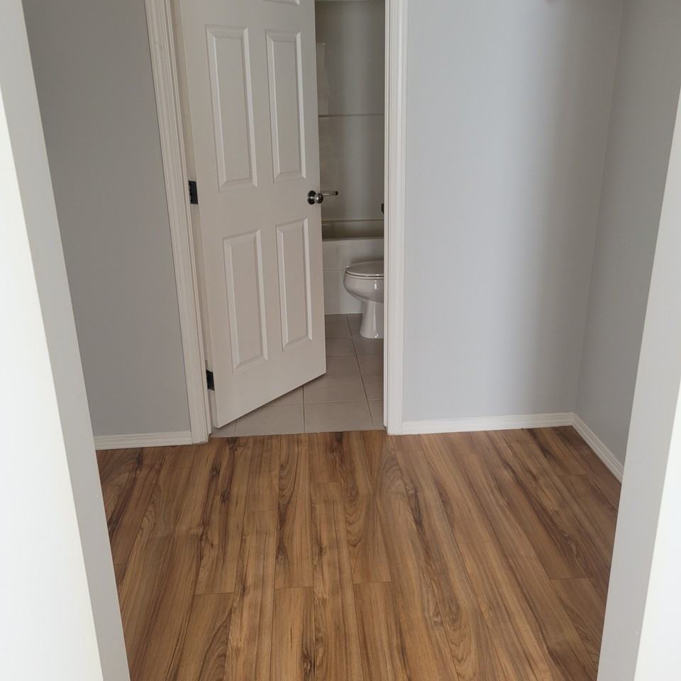 6106, 70 Panamount Drive NW - Photo 5 of 19