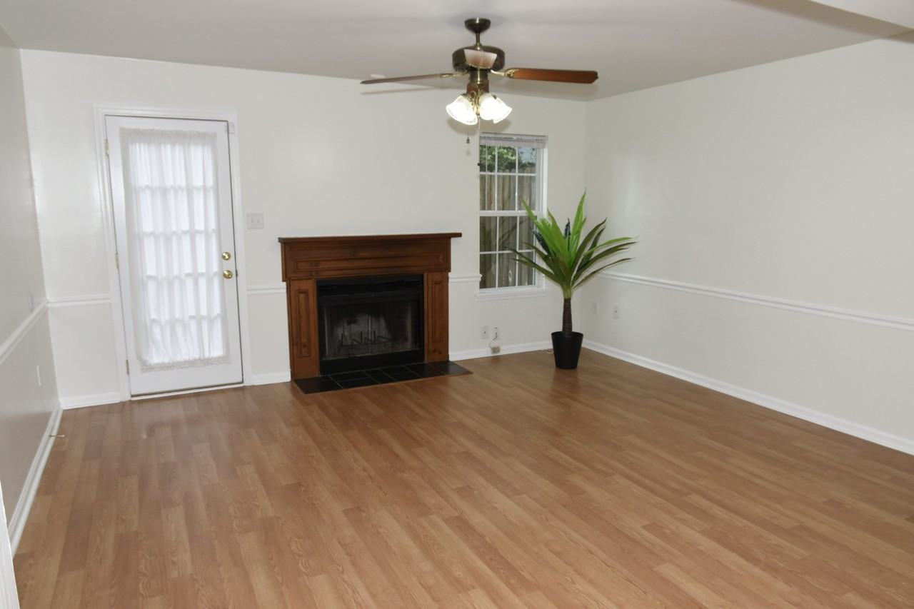2110 Gary St #1 - Photo 2 of 16