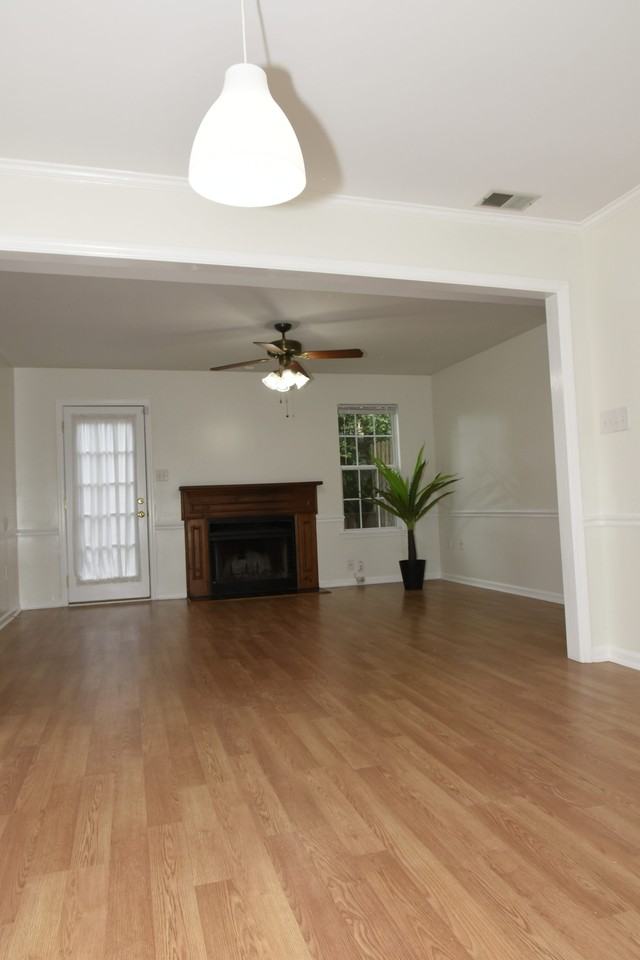 2110 Gary St #1 - Photo 4 of 16