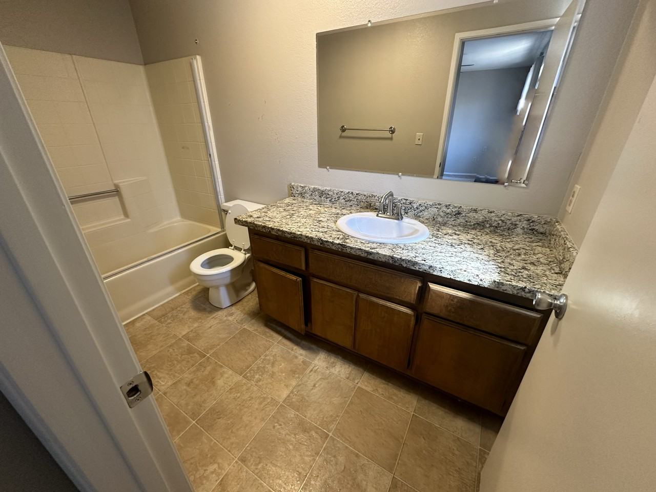 2103 Woodberry Ave #A - Photo 3 of 26