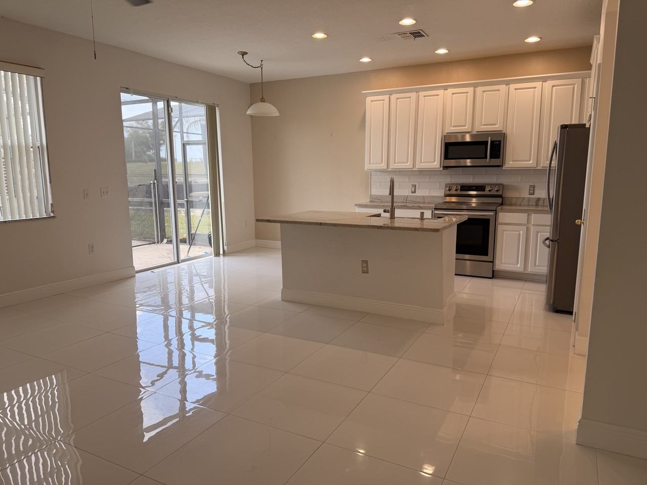 1112 Pine Ridge Dr #1 - Photo 3 of 11