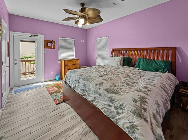 1219 Front Ave #1 - Photo 7 of 16