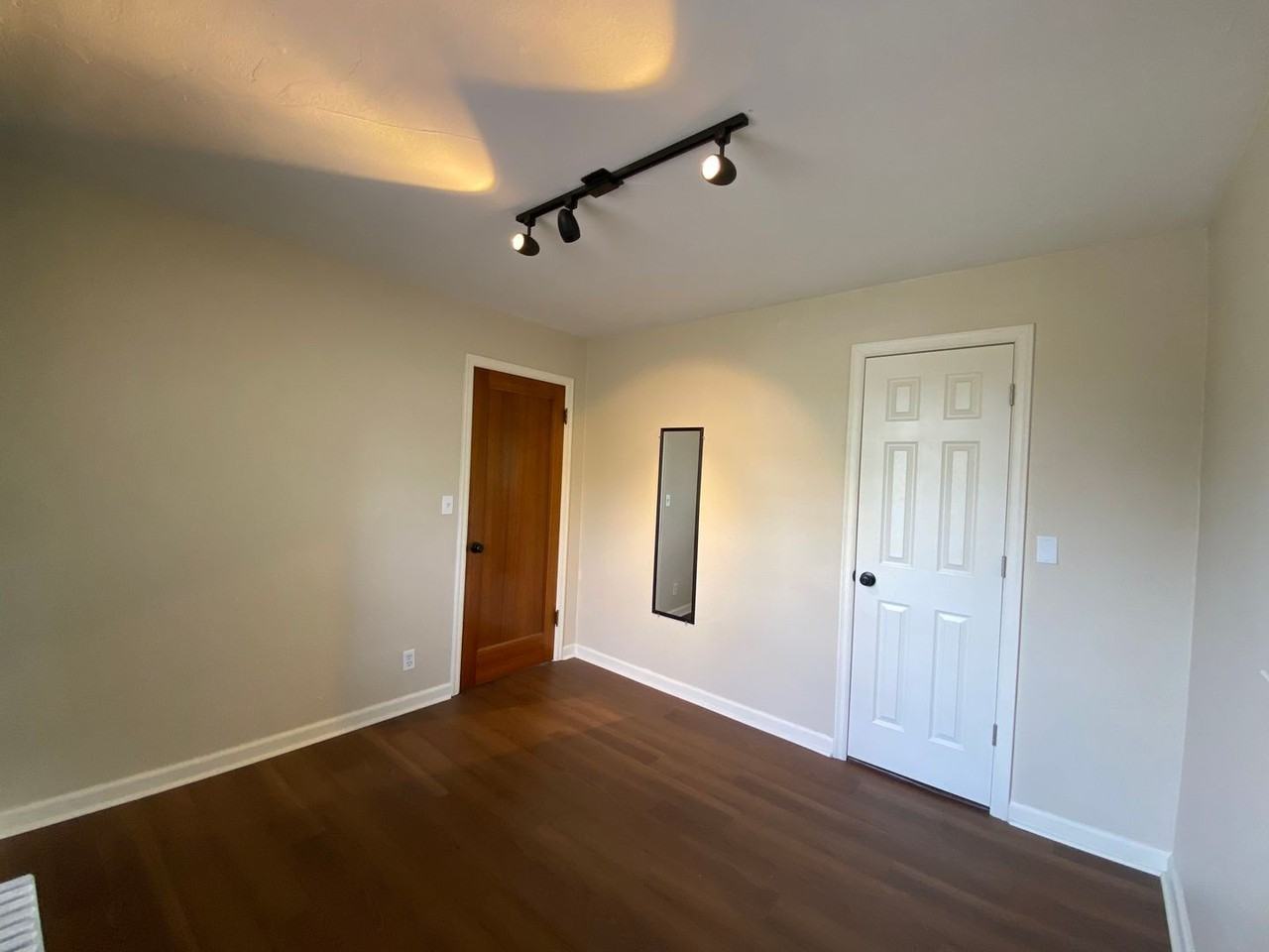 The Wilshire - Photo 3 of 14