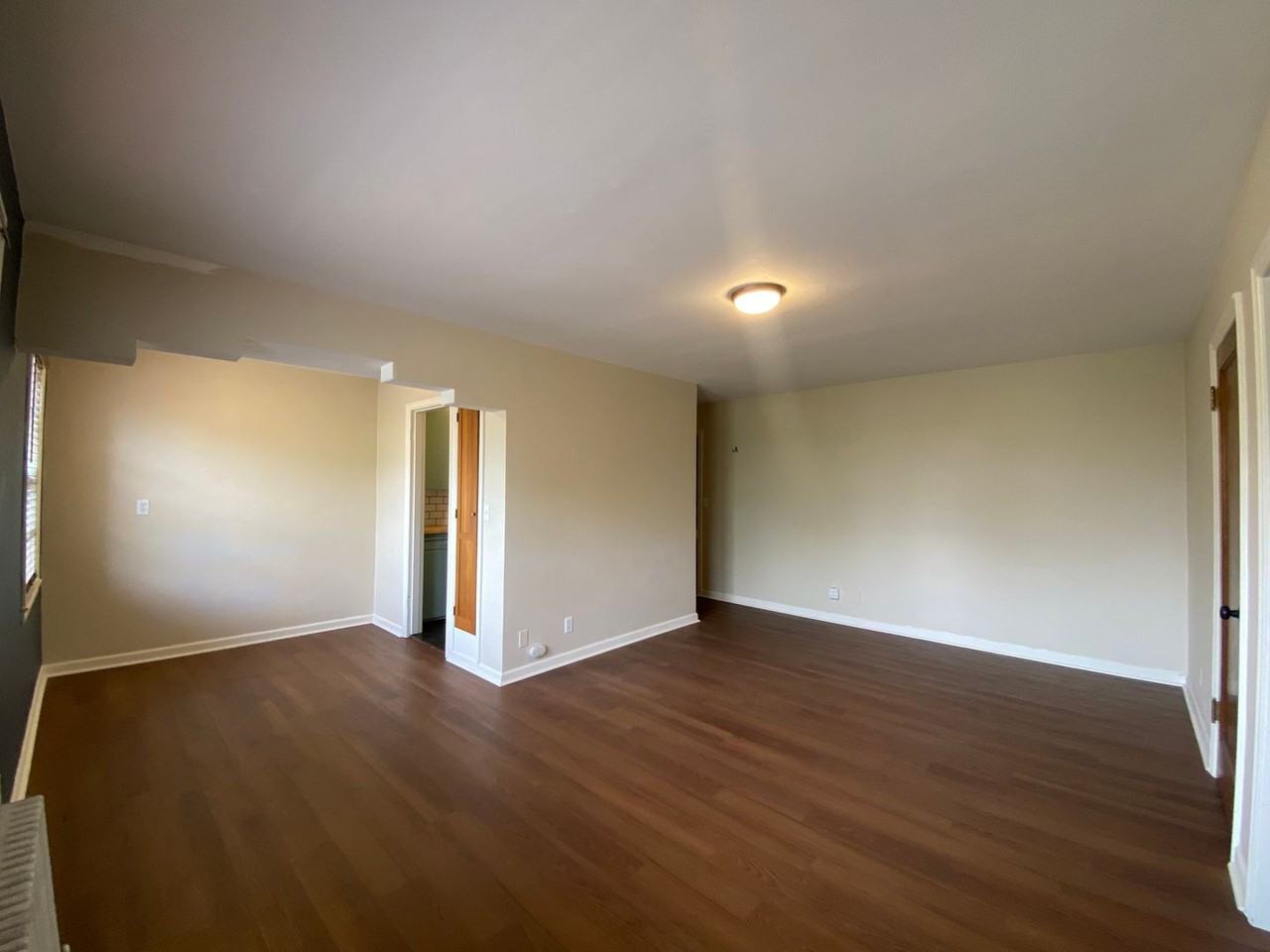 The Wilshire - Photo 5 of 14
