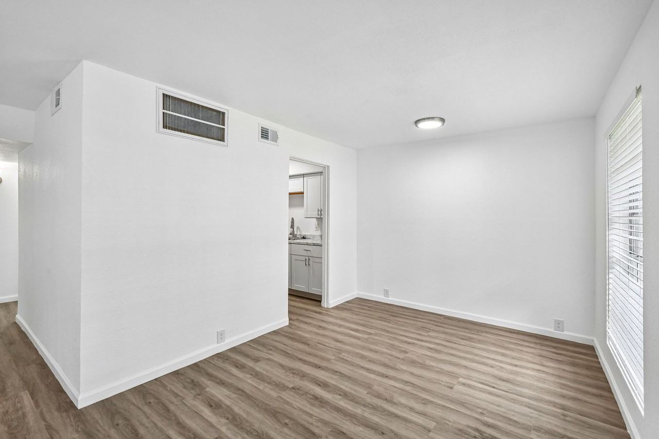 Nueva Vida Apartments - Photo 7 of 47