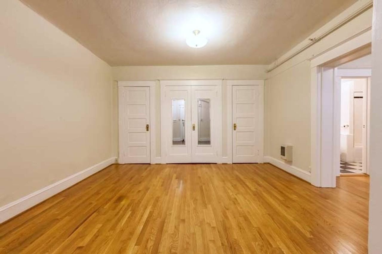 ST. FRANCIS APARTMENTS (SCHP02) - Photo 5 of 29