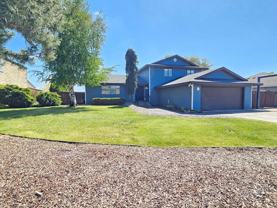 705 Edgewater Ln - Photo 1 of 1