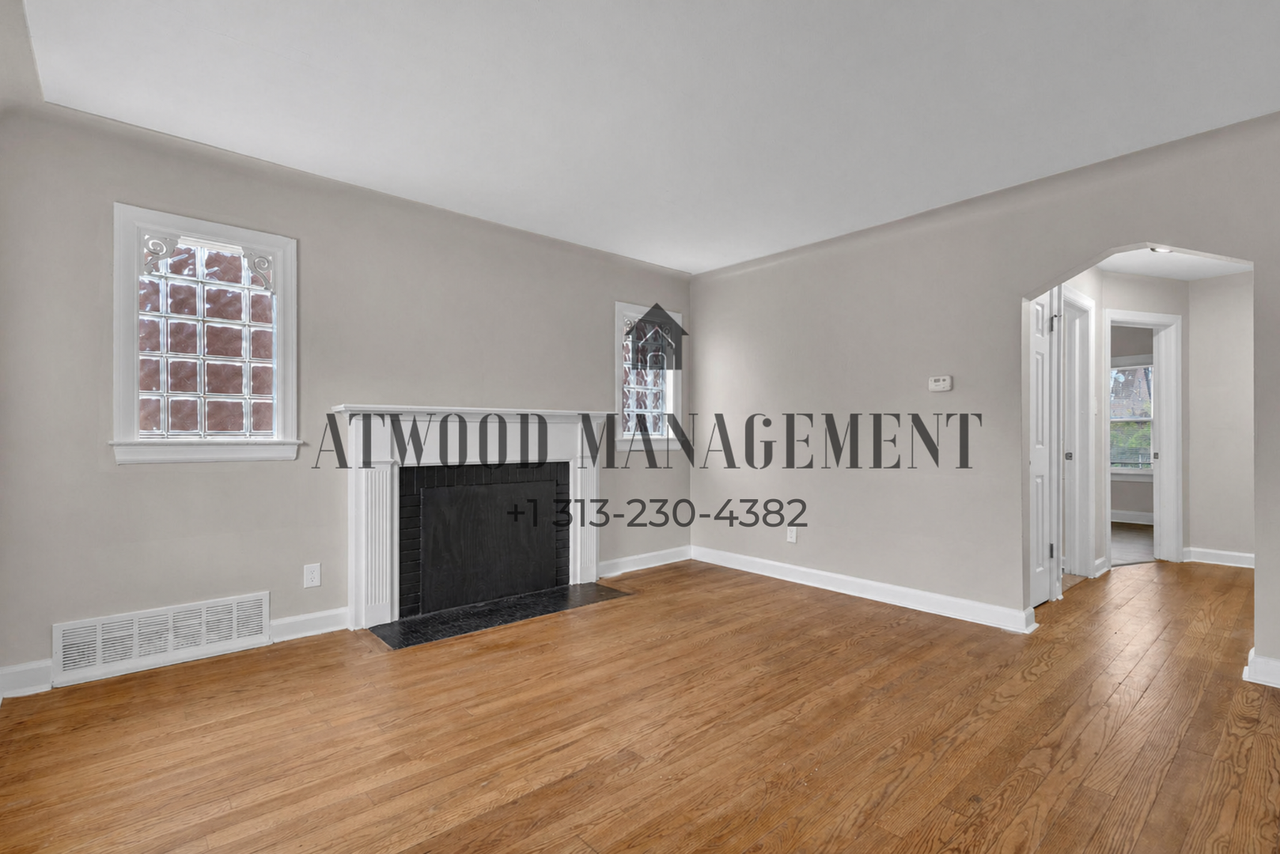 9546 Sussex St - Photo 3 of 15