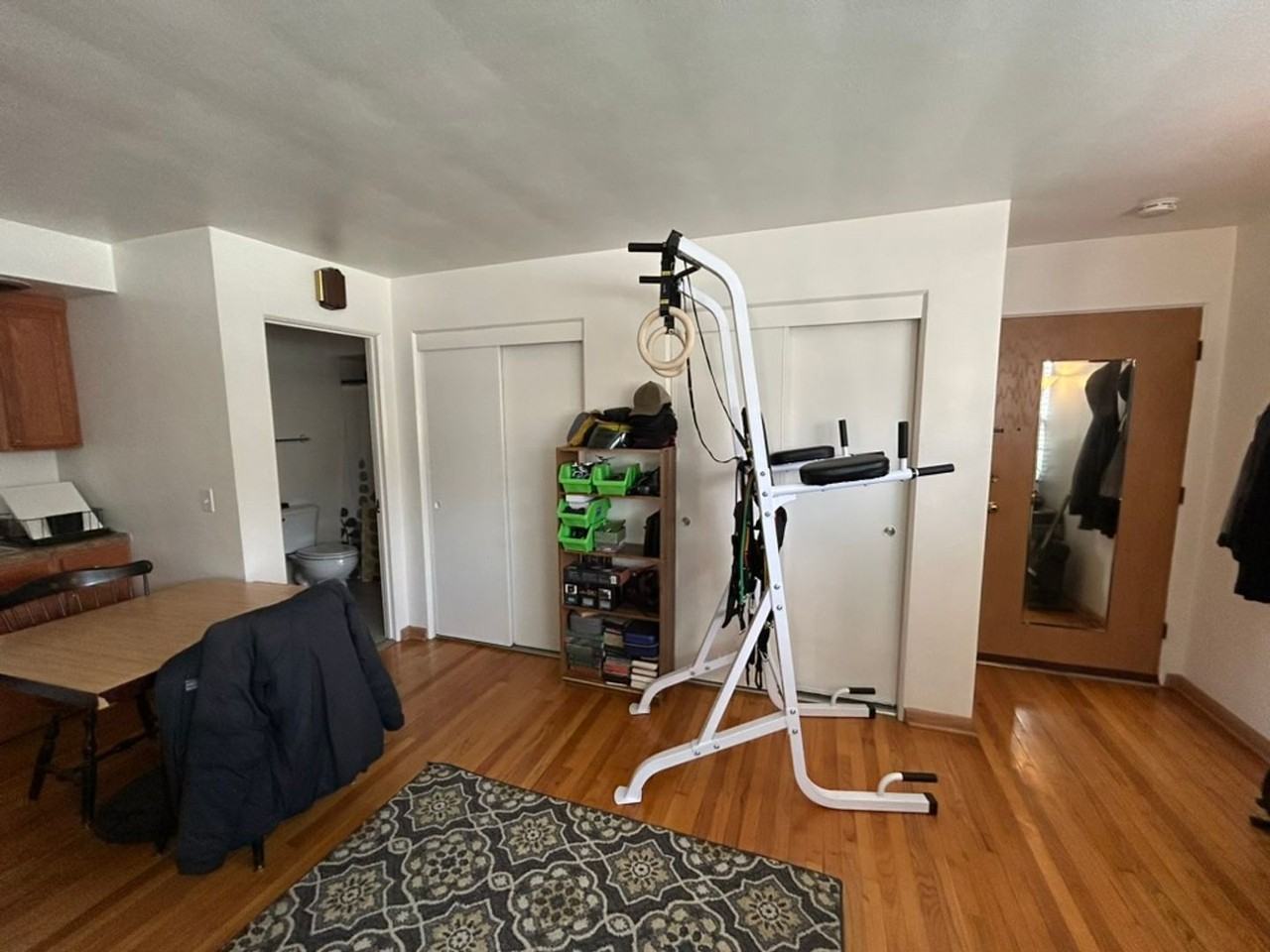 509 Midvale - Photo 4 of 10