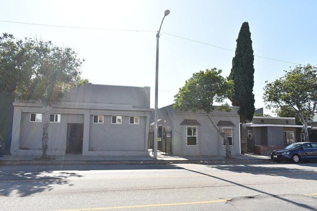 6809 West Boulevard #B - Photo 7 of 9