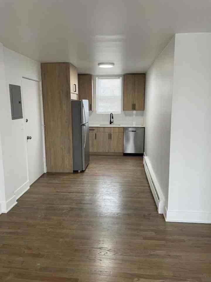 2515 W Jerome LLC - Photo 2 of 15