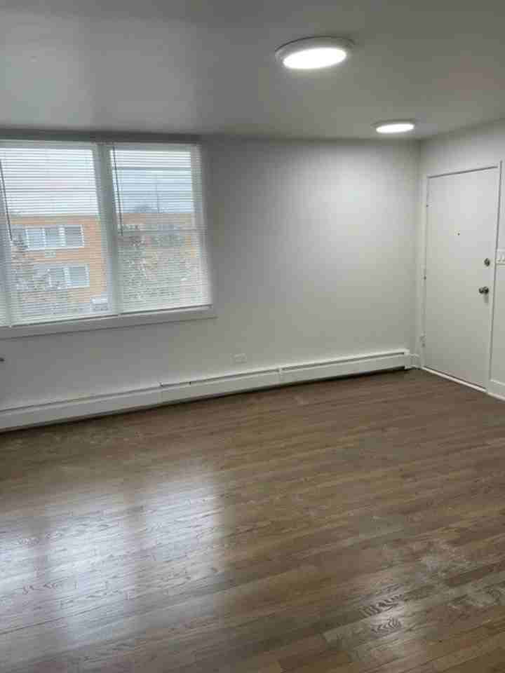 2515 W Jerome LLC - Photo 4 of 15