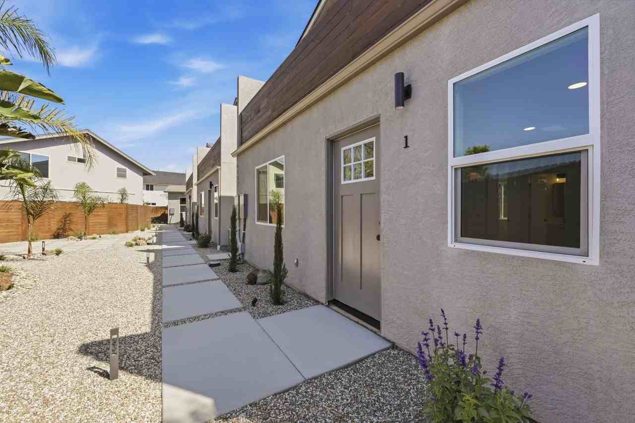 Combe Way Commons - Photo 6 of 50