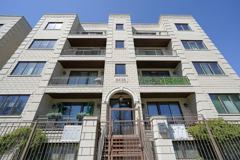 6438 S Woodlawn Ave - Photo 1 of 1