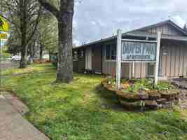 featured image of 638 32nd Ave Se #5