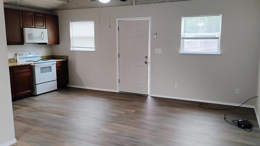 12198 Fm 730 N - Photo 3 of 16