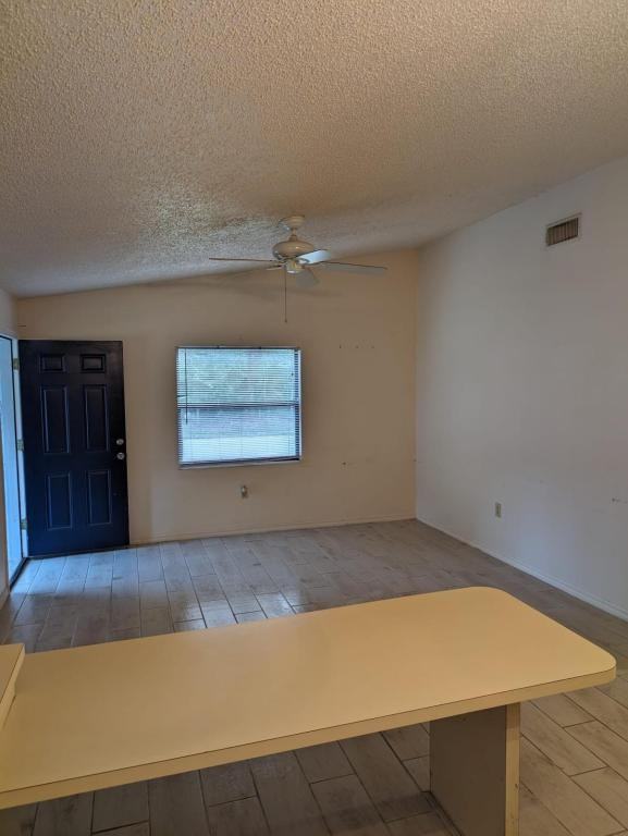 452 N Sams Pt - Photo 4 of 14