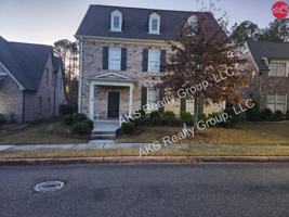 featured image of 4613 Riverview Dr