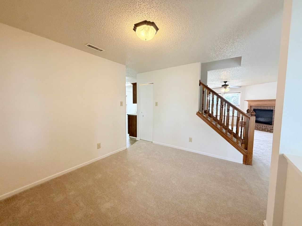 1795 Feather Reed Ln - Photo 5 of 24