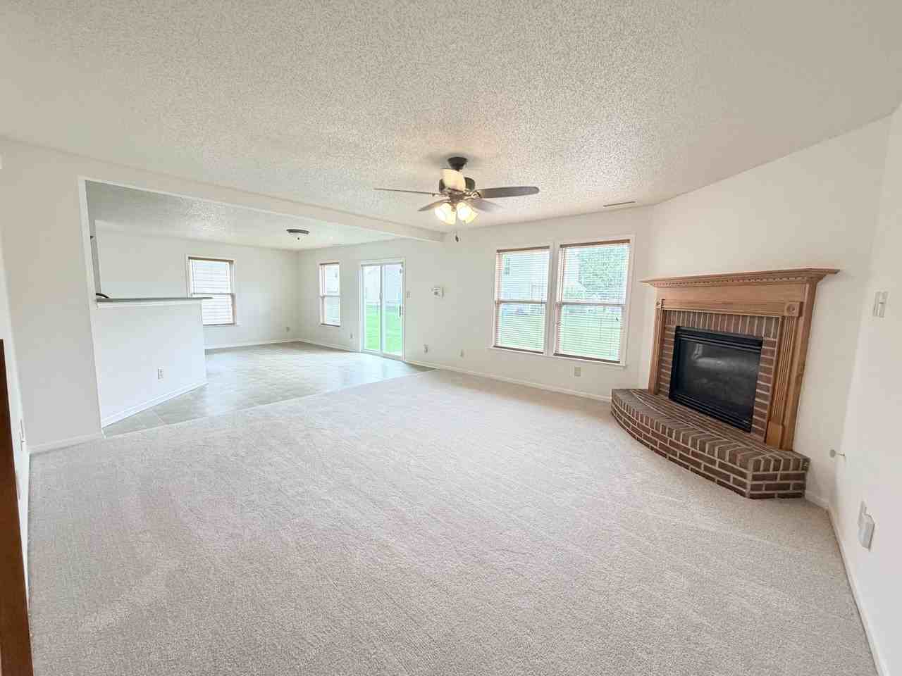 1795 Feather Reed Ln - Photo 6 of 24