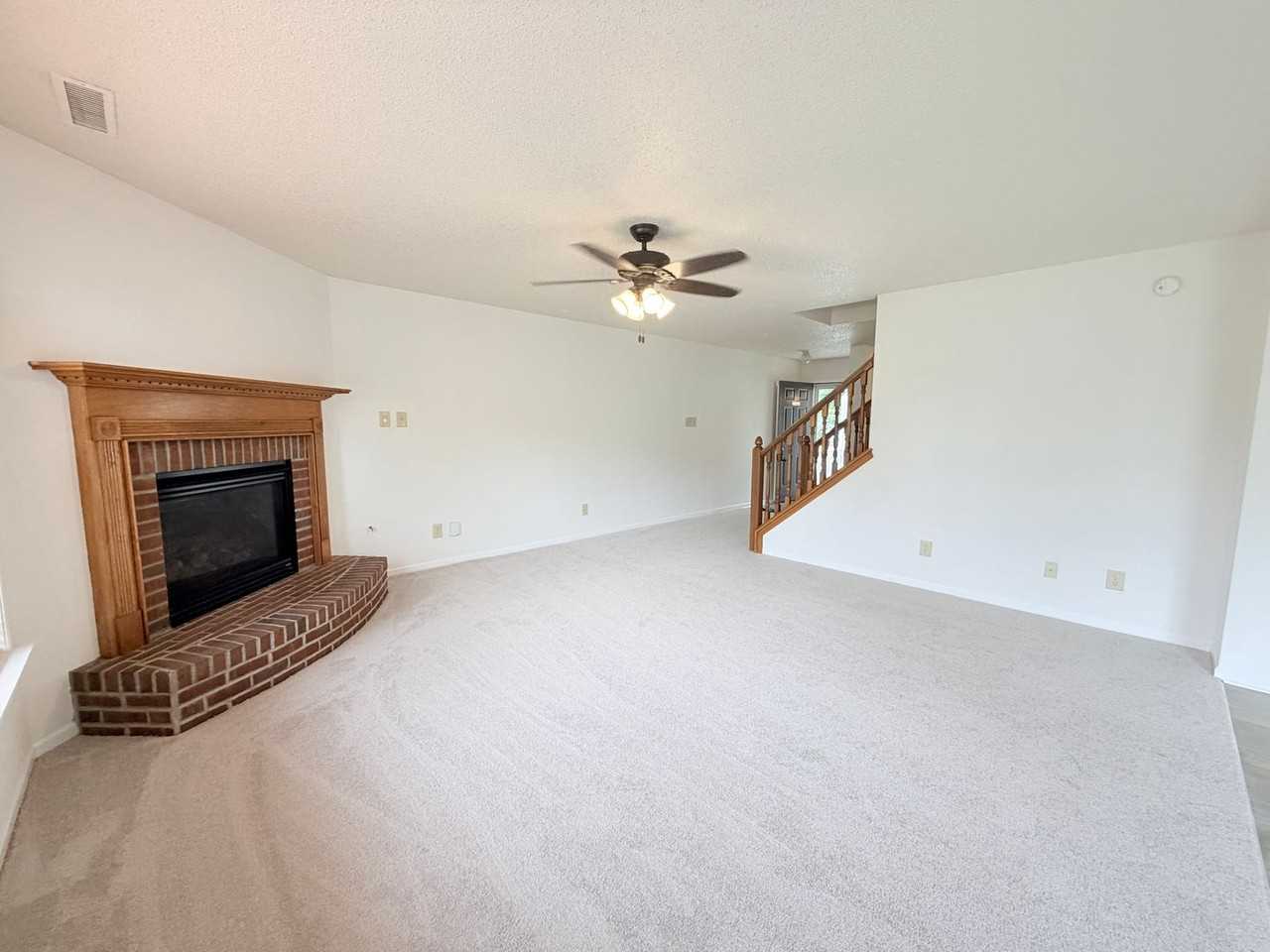 1795 Feather Reed Ln - Photo 7 of 24