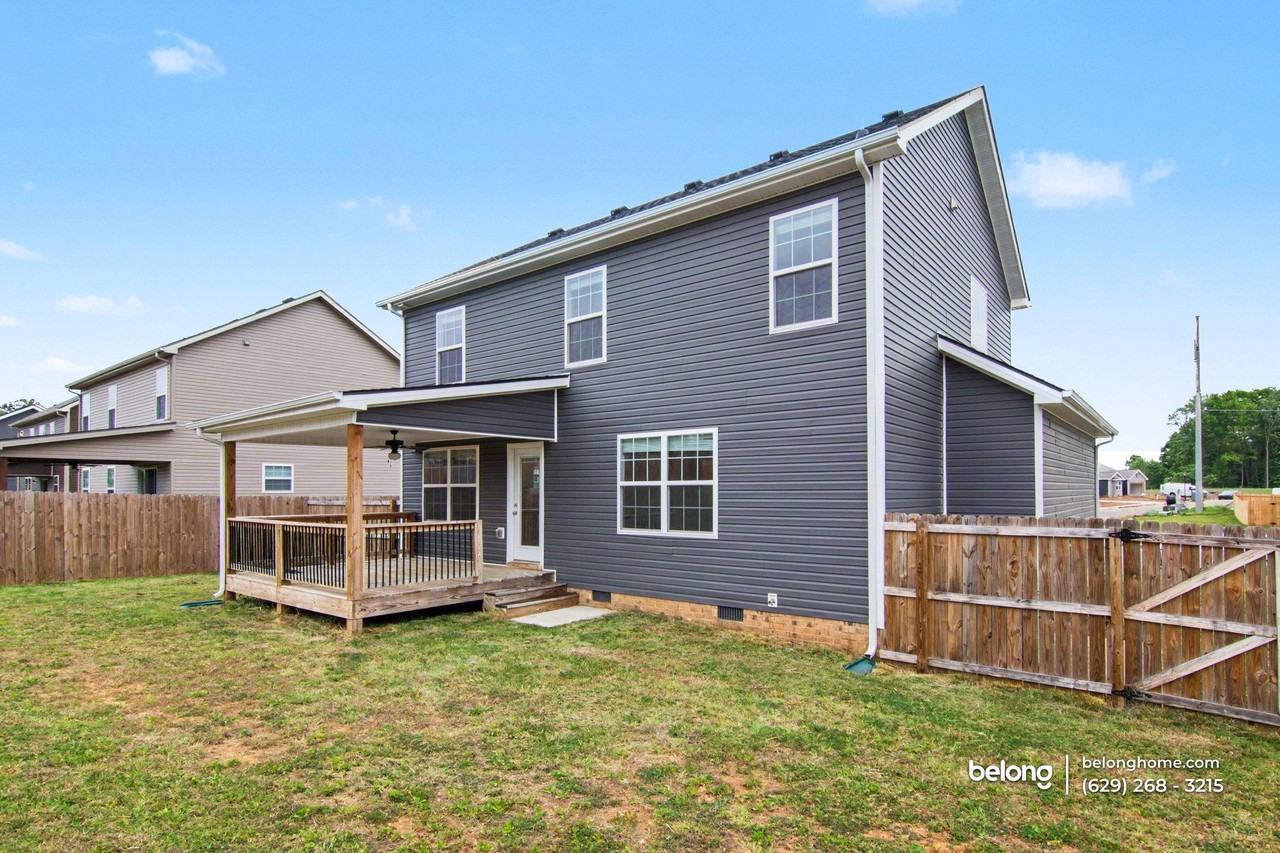 750 Banister Dr - Photo 4 of 16