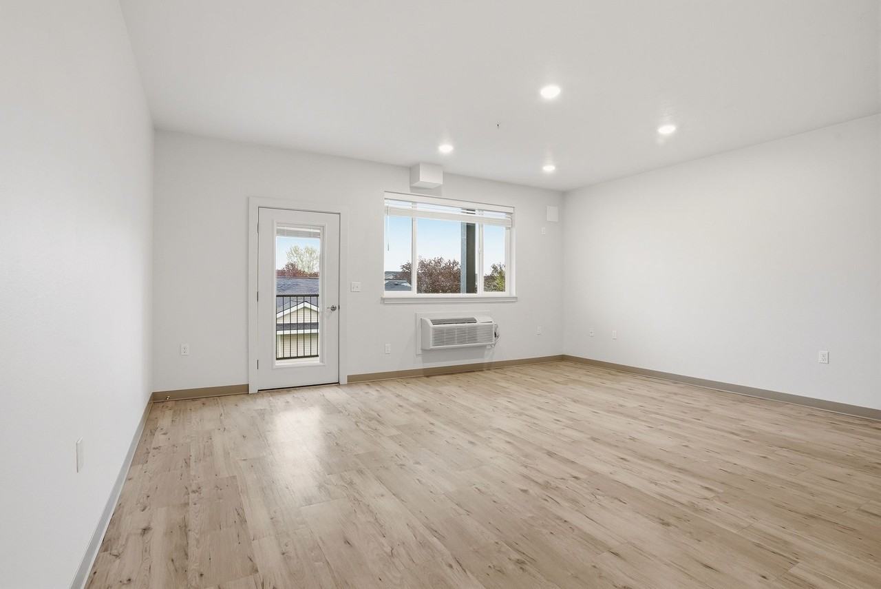 Nathan Apartments - Photo 4 of 50