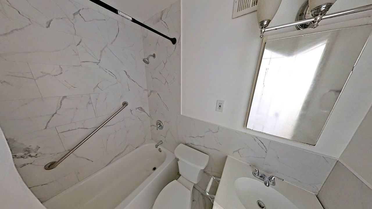 2605 Cecil B Moore Ave - Photo 5 of 16