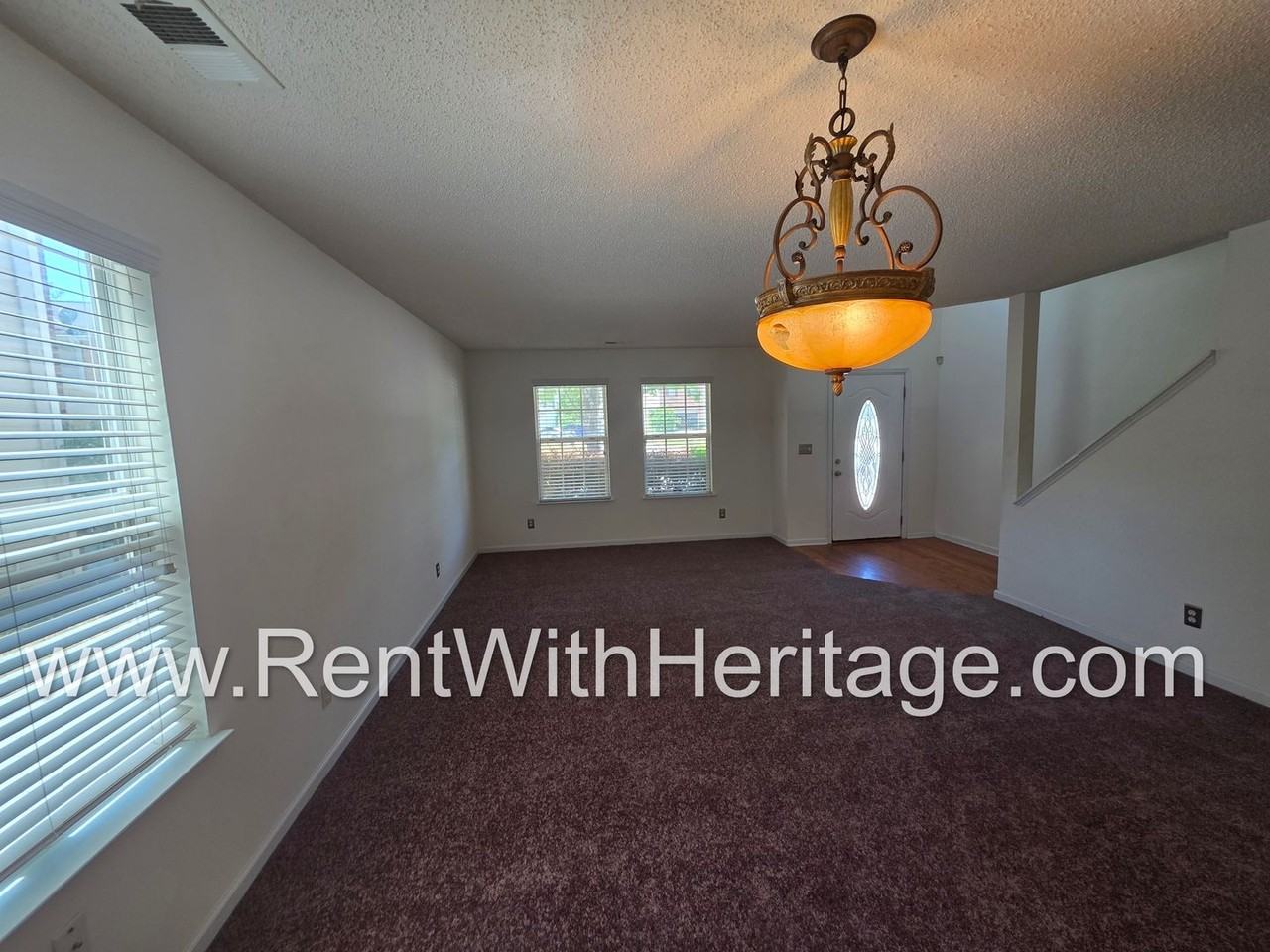2028 Sweet Bay Dr - Photo 7 of 50