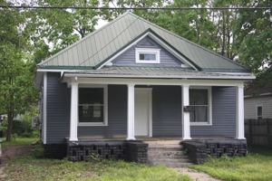 featured image of 317 E Hickory St