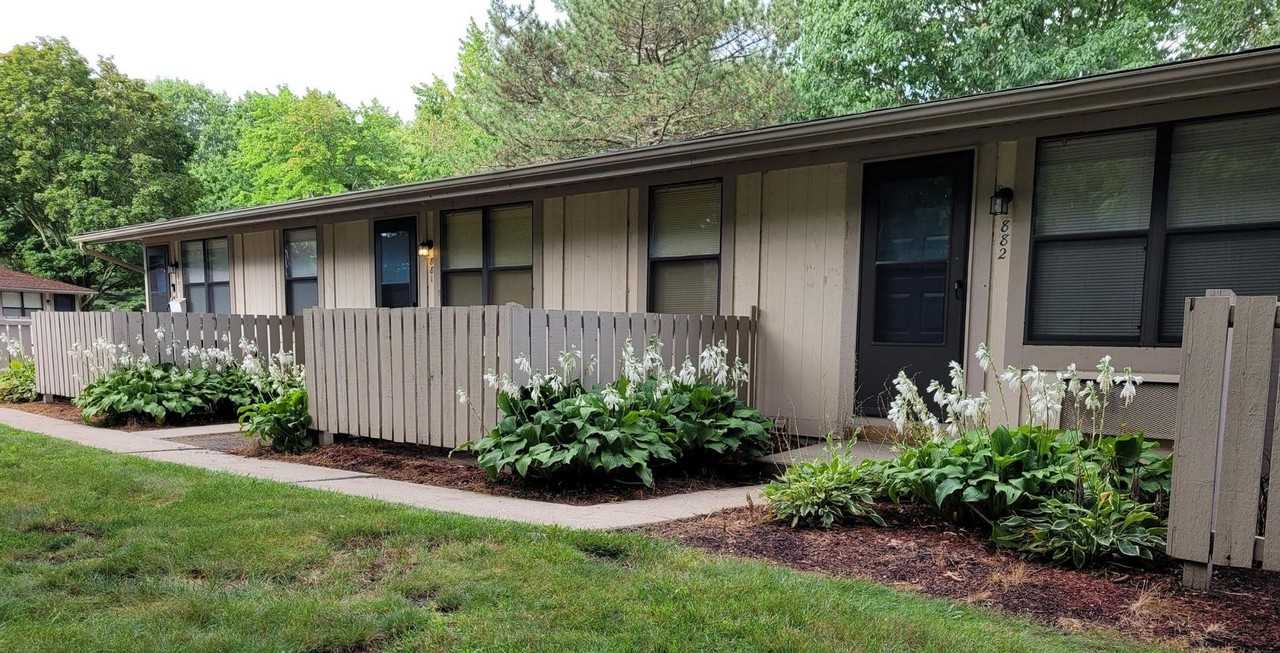 Cedar Gate Apartments LLC - Photo 2 of 21