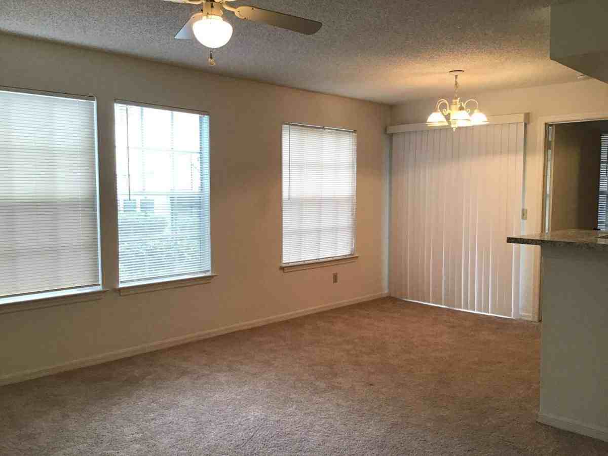 1029 S Hiawassee Rd #2412 - Photo 2 of 10