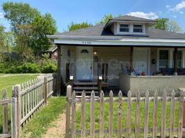 featured image of 15 N Riley Ave #1