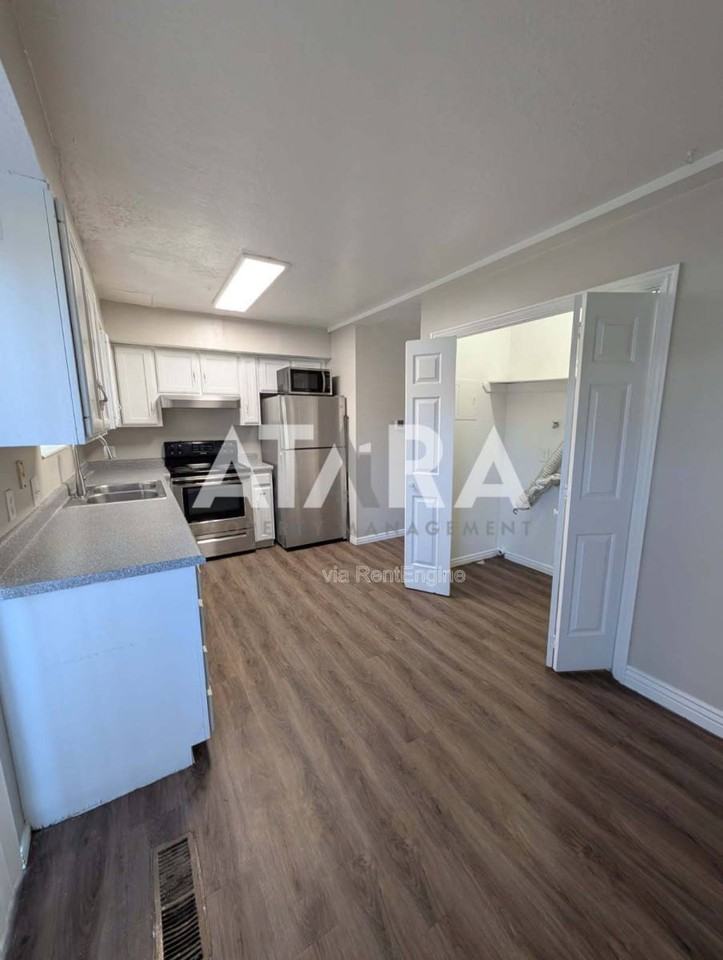 4289 N Highway 89 #7 - Photo 6 of 10