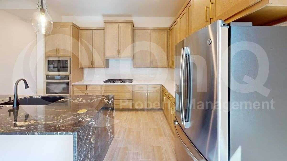 5411 Timberhead Mews - Photo 4 of 10